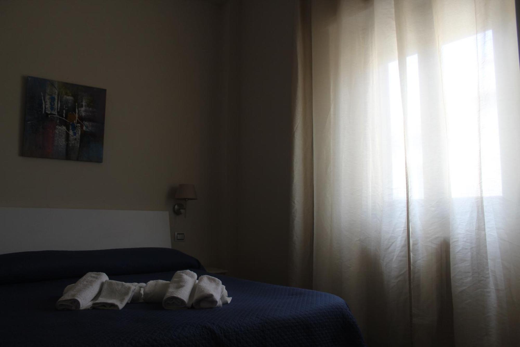 Bed and Breakfast Donna Melina Mileto Exterior foto