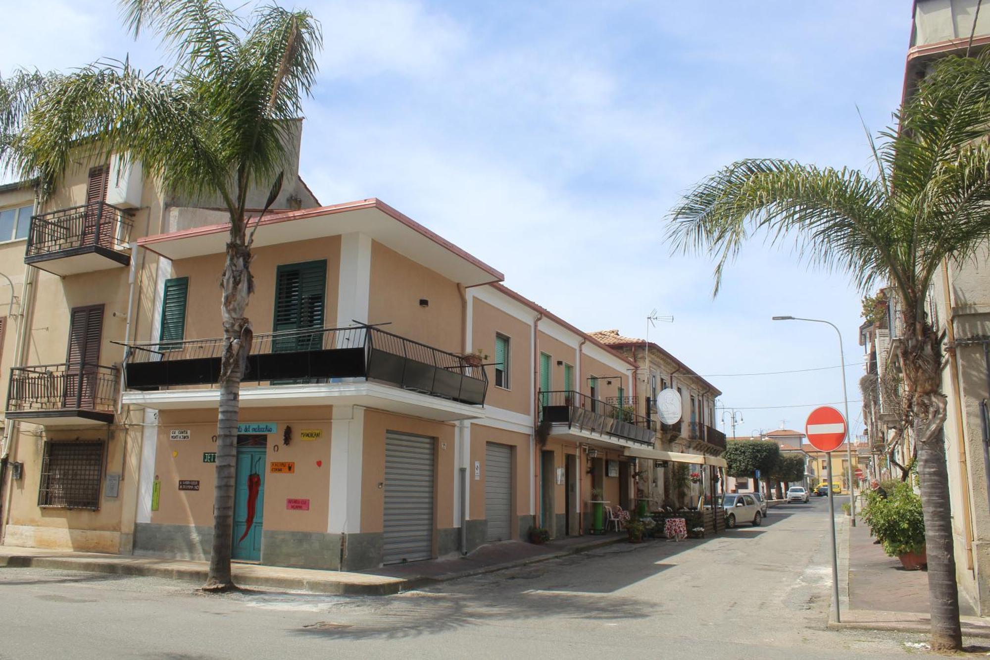 Bed and Breakfast Donna Melina Mileto Exterior foto