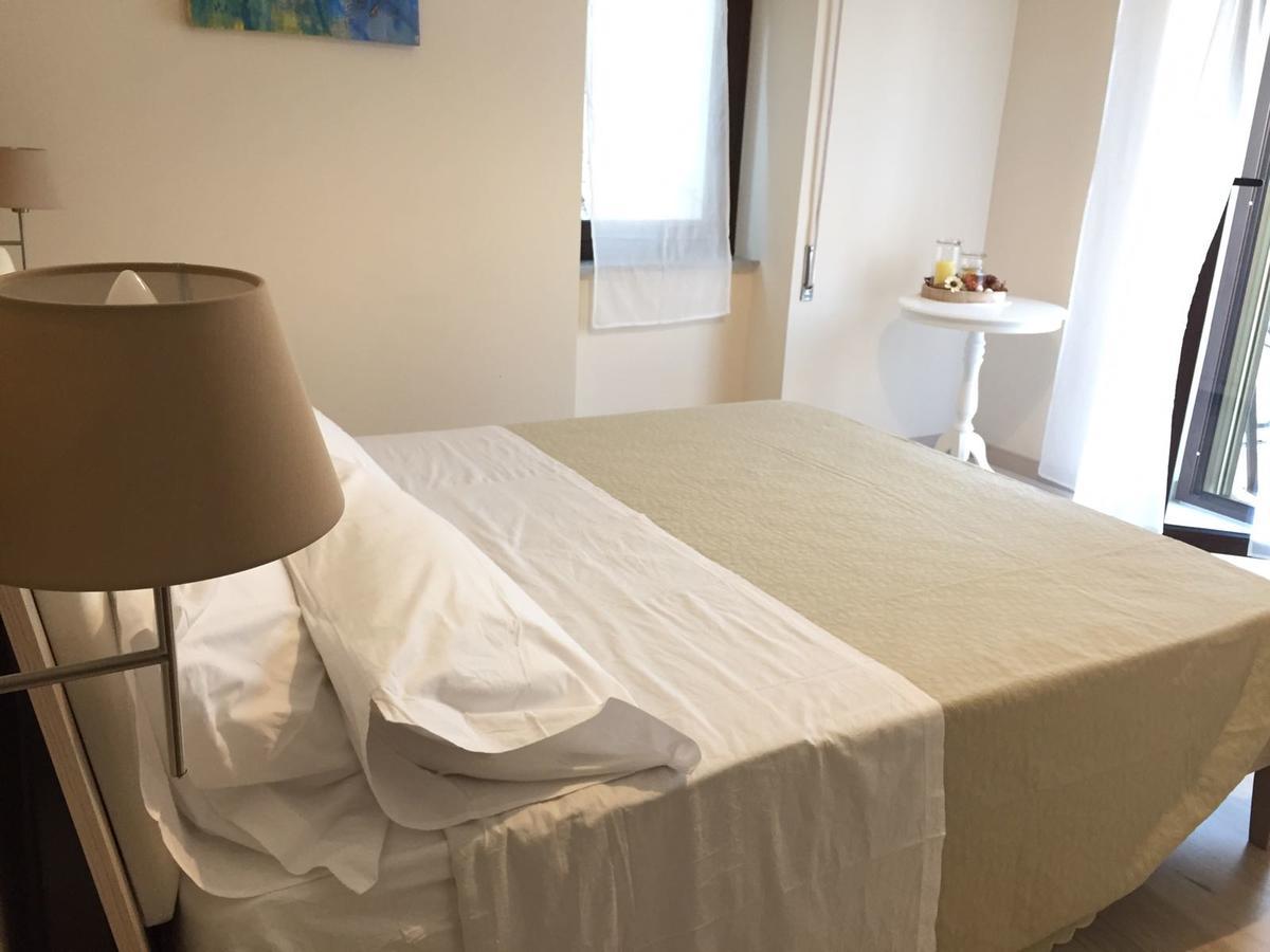 Bed and Breakfast Donna Melina Mileto Exterior foto